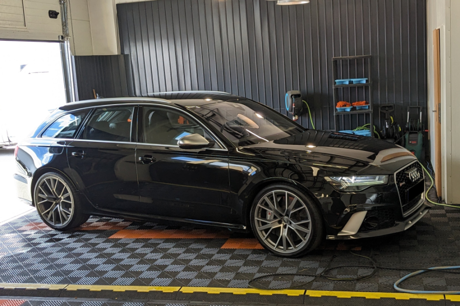 Audi RS6